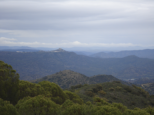 Vista de los Montes de Lugar Nuevo y Selladores-Contadero