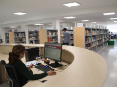 Biblioteca de la Escuela de Ingenierías Industriales. Valladolid